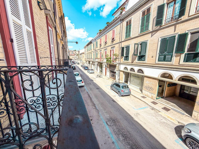 APARTMENT for seasonal rent in San Benedetto del Tronto