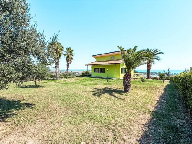 Villa in vendita a Martinsicuro
