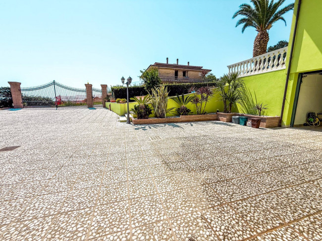 Villa in vendita a Martinsicuro