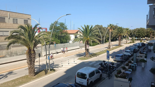 Ufficio / Studio in affitto a Civitanova Marche
