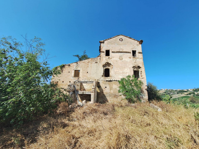 Casale / Rustico in vendita a Monteprandone