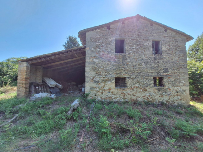 Casale / Rustico in vendita a Monteprandone