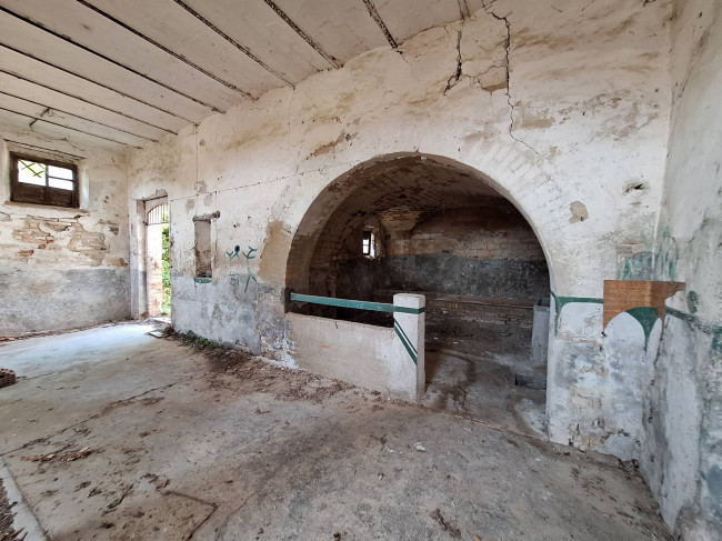 Casale / Rustico in vendita a Monteprandone