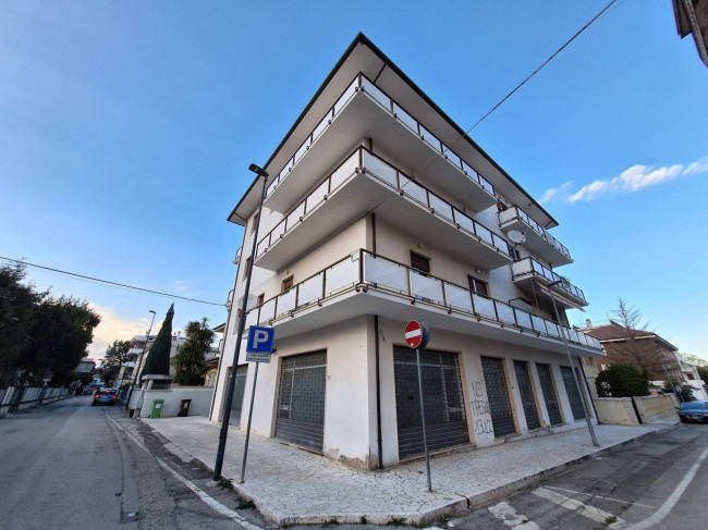 Appartamento in vendita a Sant'Egidio alla Vibrata