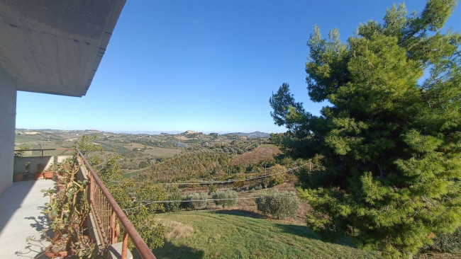 HOUSE for sale in Spinetoli