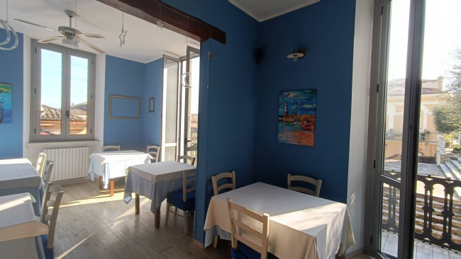 Attività commerciale in vendita a Cupra Marittima