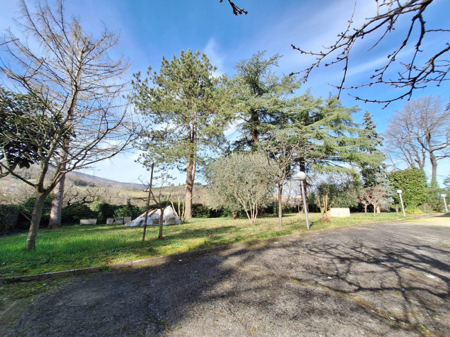 Villa in vendita a Folignano