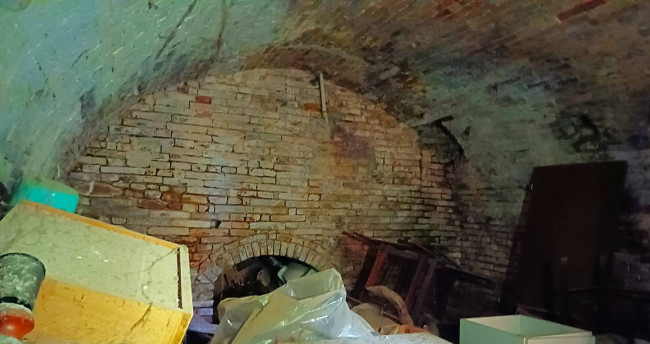 HOUSE for sale in Petritoli