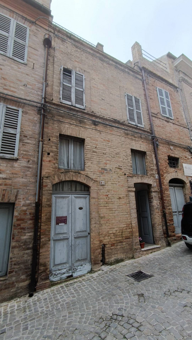 HOUSE for sale in Petritoli