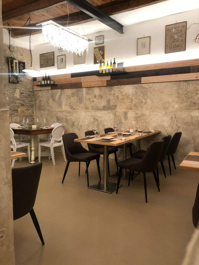 Attività commerciale in affitto/vendita a Ascoli Piceno