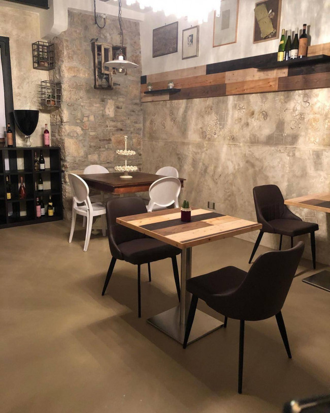 Attività commerciale in affitto/vendita a Ascoli Piceno