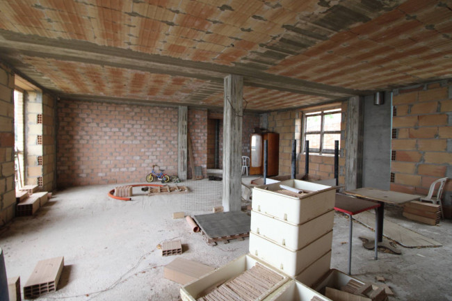 HOUSE for sale in Massignano