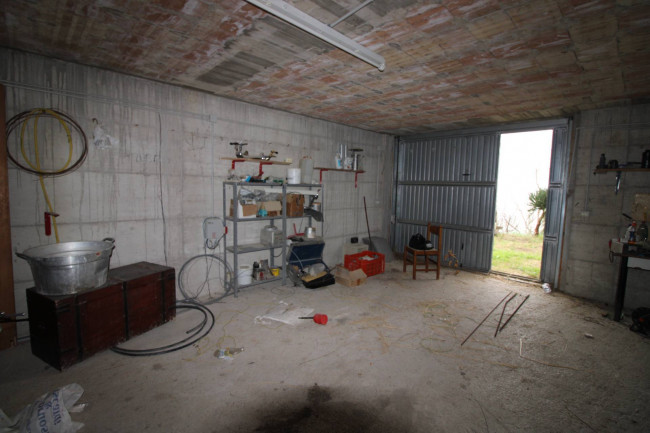 HOUSE for sale in Massignano