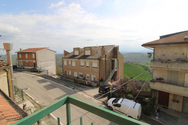 Appartamento in vendita a Carassai