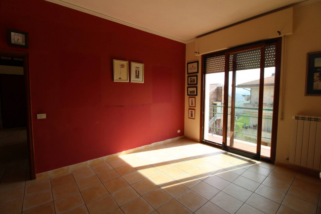 Appartamento in vendita a Carassai