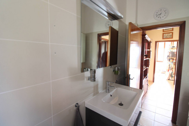 Appartamento in vendita a Carassai