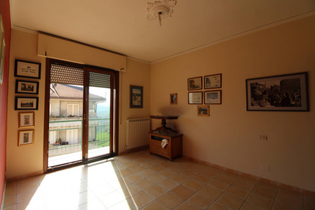 Appartamento in vendita a Carassai