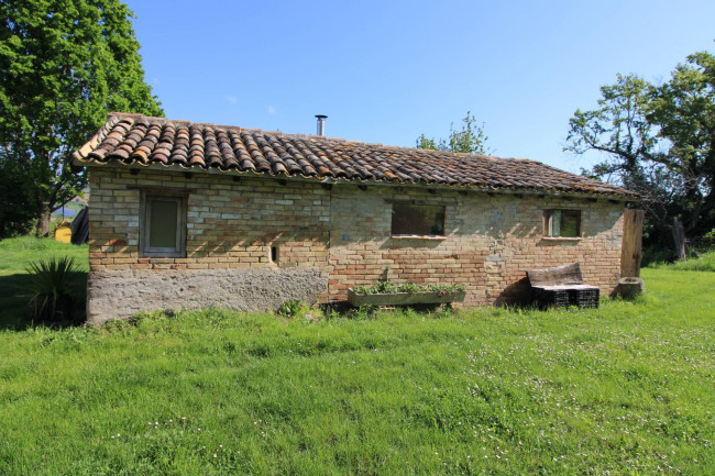 Casale / Rustico in vendita a Rotella