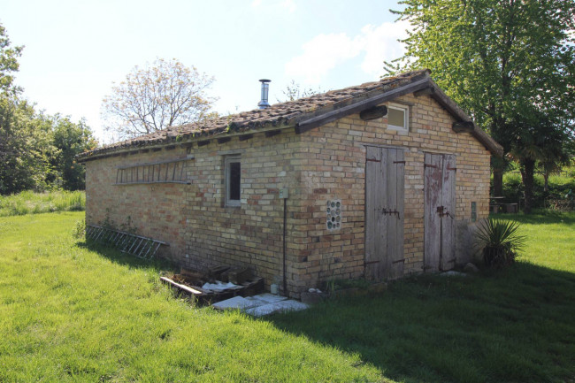 Casale / Rustico in vendita a Rotella