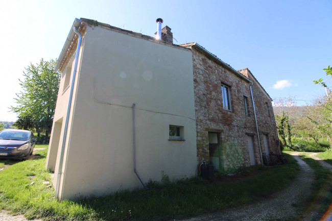 Casale / Rustico in vendita a Rotella