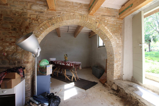 Casale / Rustico in vendita a Rotella