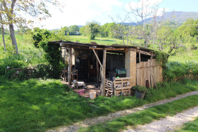 Casale / Rustico in vendita a Rotella