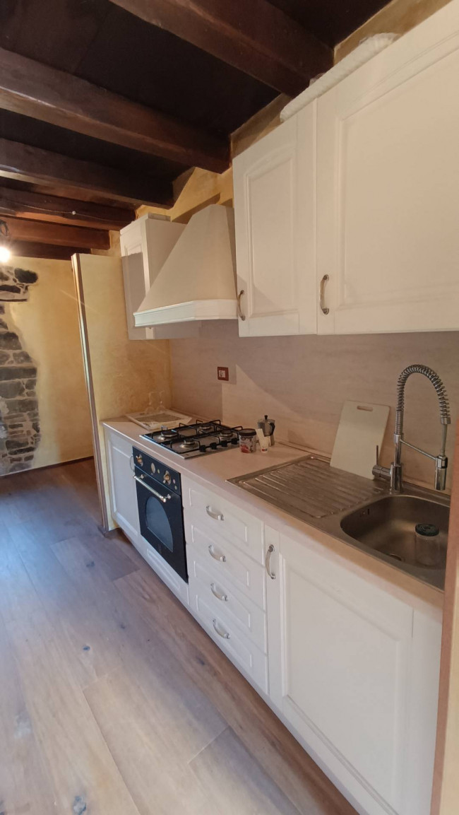  for sale in Valle Castellana