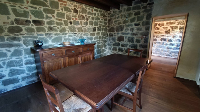  for sale in Valle Castellana