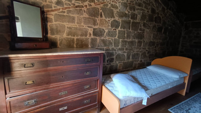  for sale in Valle Castellana