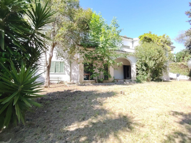 Villa in vendita a Colli del Tronto