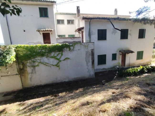 Villa in vendita a Colli del Tronto