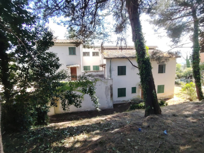 Villa in vendita a Colli del Tronto