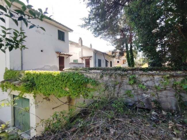 Villa in vendita a Colli del Tronto