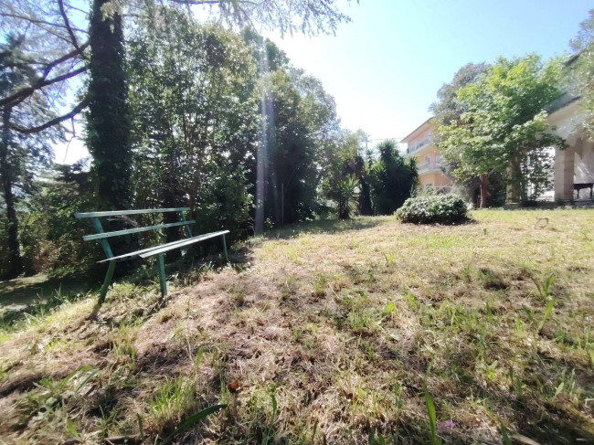 Villa in vendita a Colli del Tronto