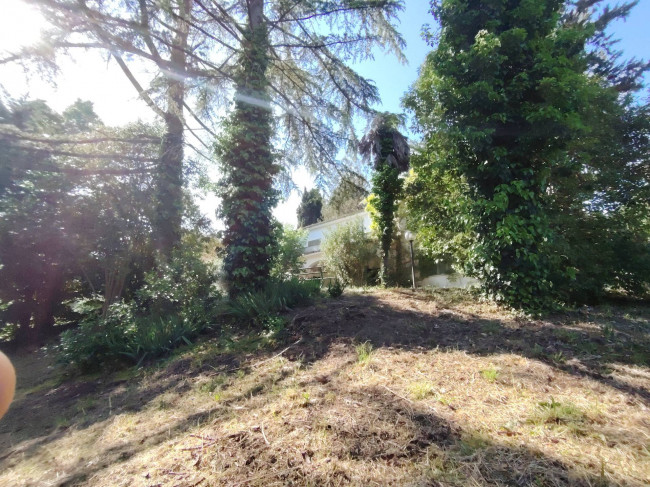 Villa in vendita a Colli del Tronto