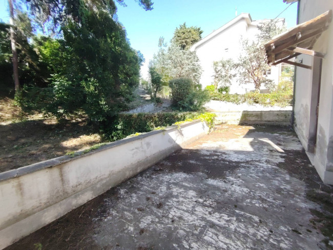 Villa in vendita a Colli del Tronto