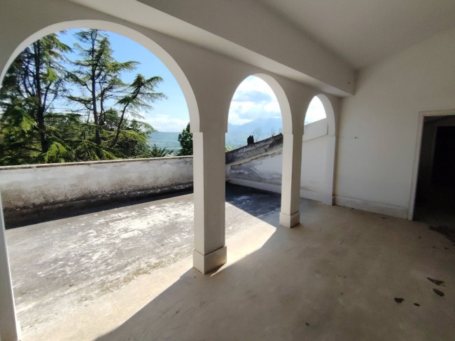Villa in vendita a Colli del Tronto
