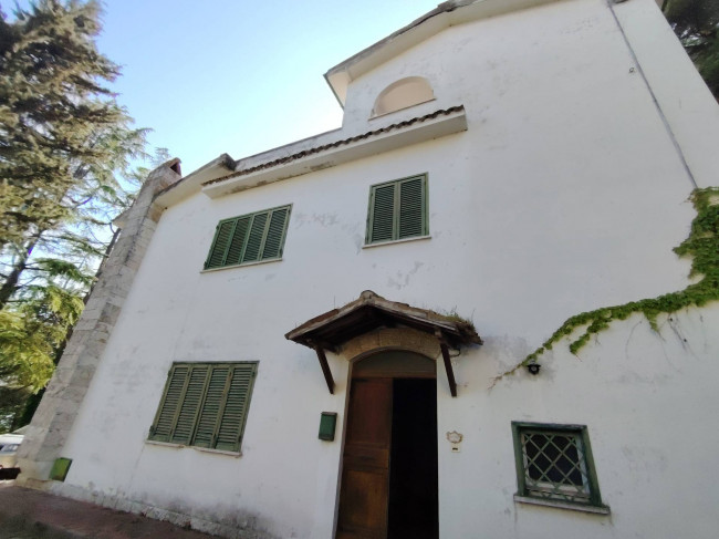 Villa in vendita a Colli del Tronto