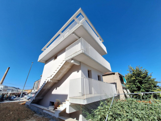APARTMENT for sale in Grottammare