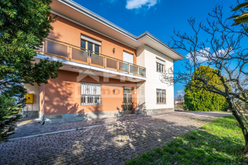 Casa indipendente in vendita a Pieve Di Cento (BO)