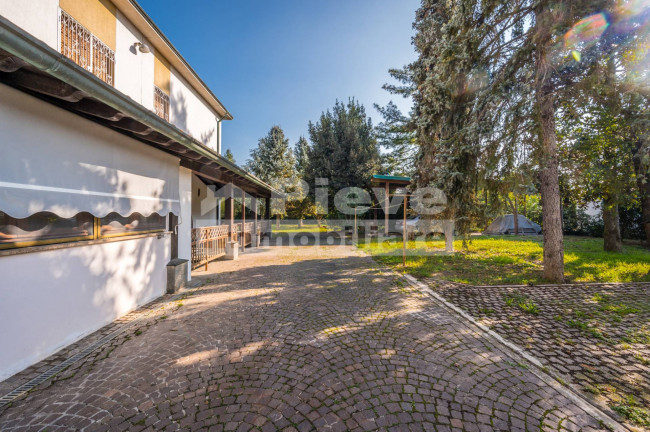 Villa in vendita a Renazzo, Cento (FE)