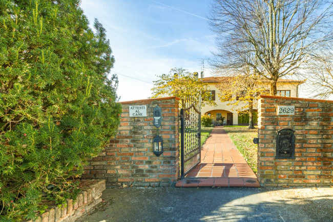 Villa in vendita a San Pietro In Casale (BO)