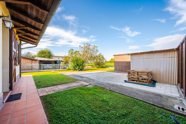 Villa in vendita a San Pietro In Casale (BO)