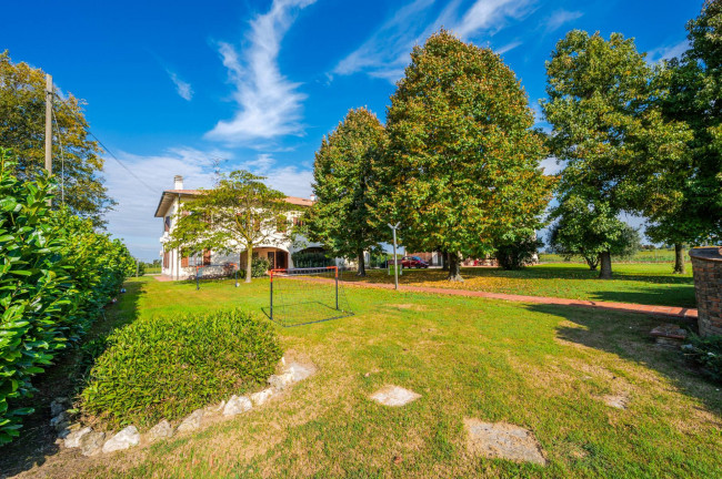 Villa in vendita a San Pietro In Casale (BO)