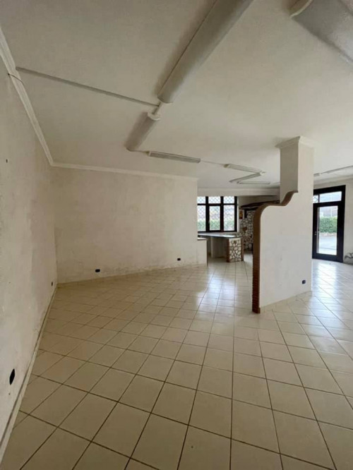 Locale commerciale in Affitto/Vendita a Trivigliano