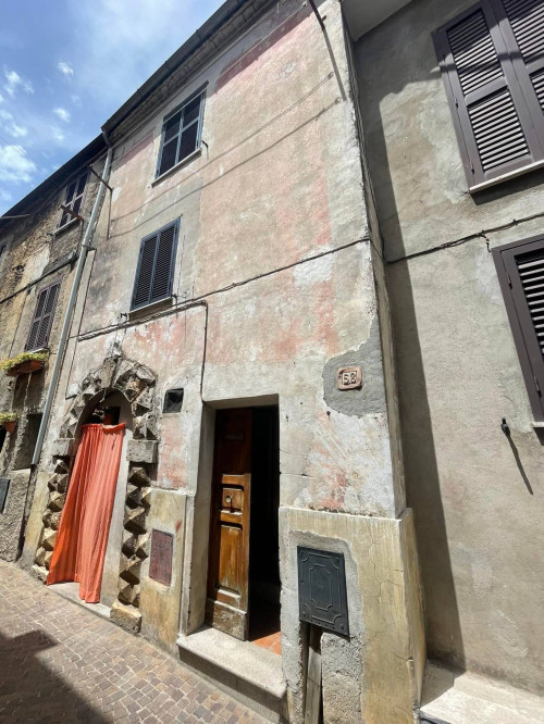 Appartamento in Vendita a Vico nel Lazio