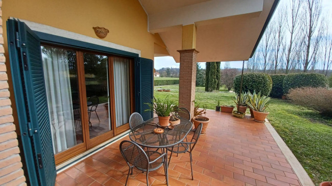 Villa in vendita a Frosinone (FR)