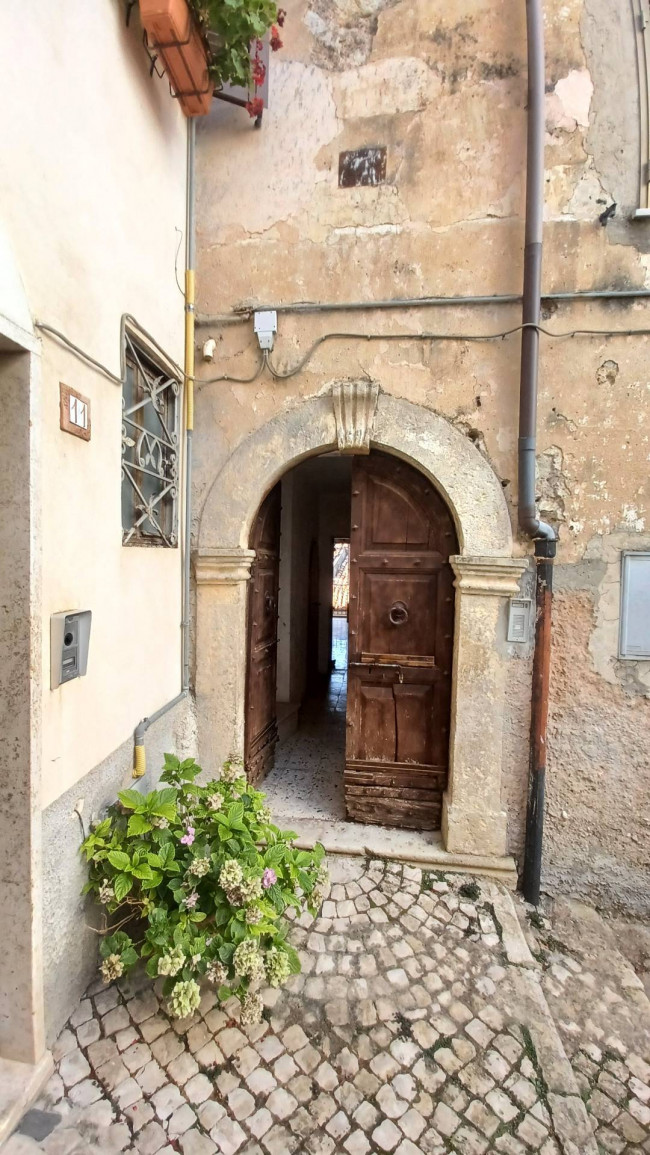 Appartamento in Vendita a Maenza