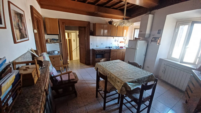 Appartamento in Vendita a Vallecorsa