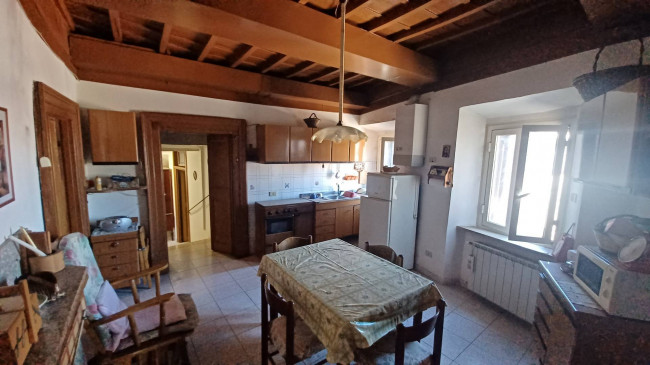 Appartamento in Vendita a Vallecorsa